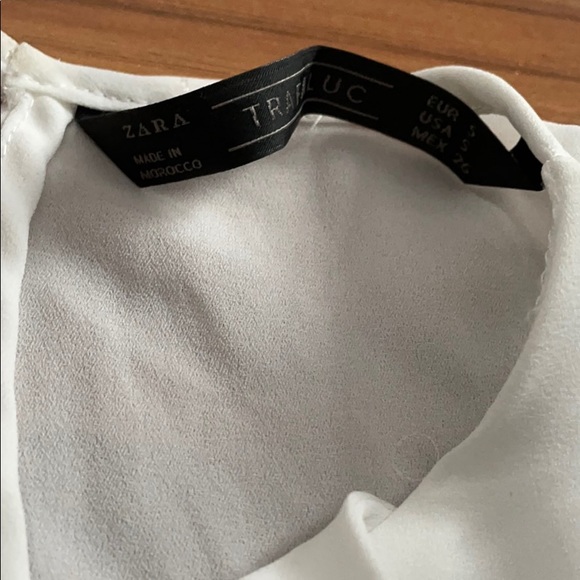 Zara ruffle front top - Picture 3 of 5